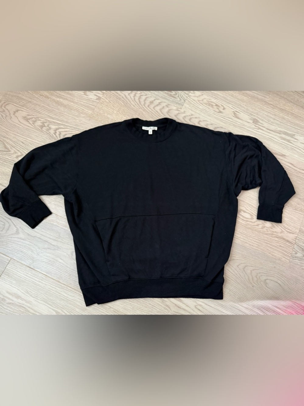 Express Women’s Black Crewneck Pullover Sweatshirt with Front Pocket